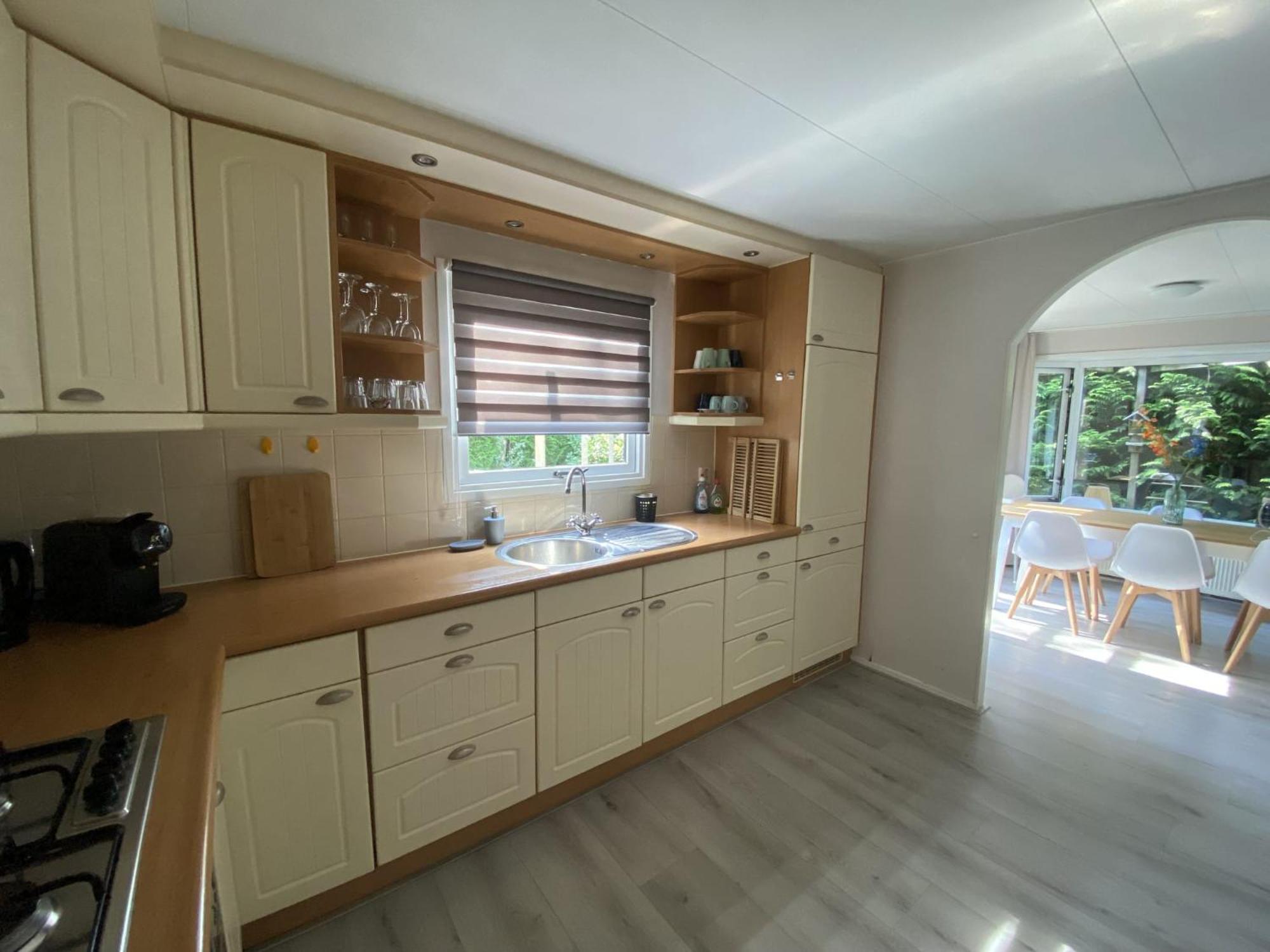 Veluwe Vakanties Chalets With Private Barrel Sauna - With Pool Bar And Restaurant Facilities In The Veluwe National Park Putten Εξωτερικό φωτογραφία