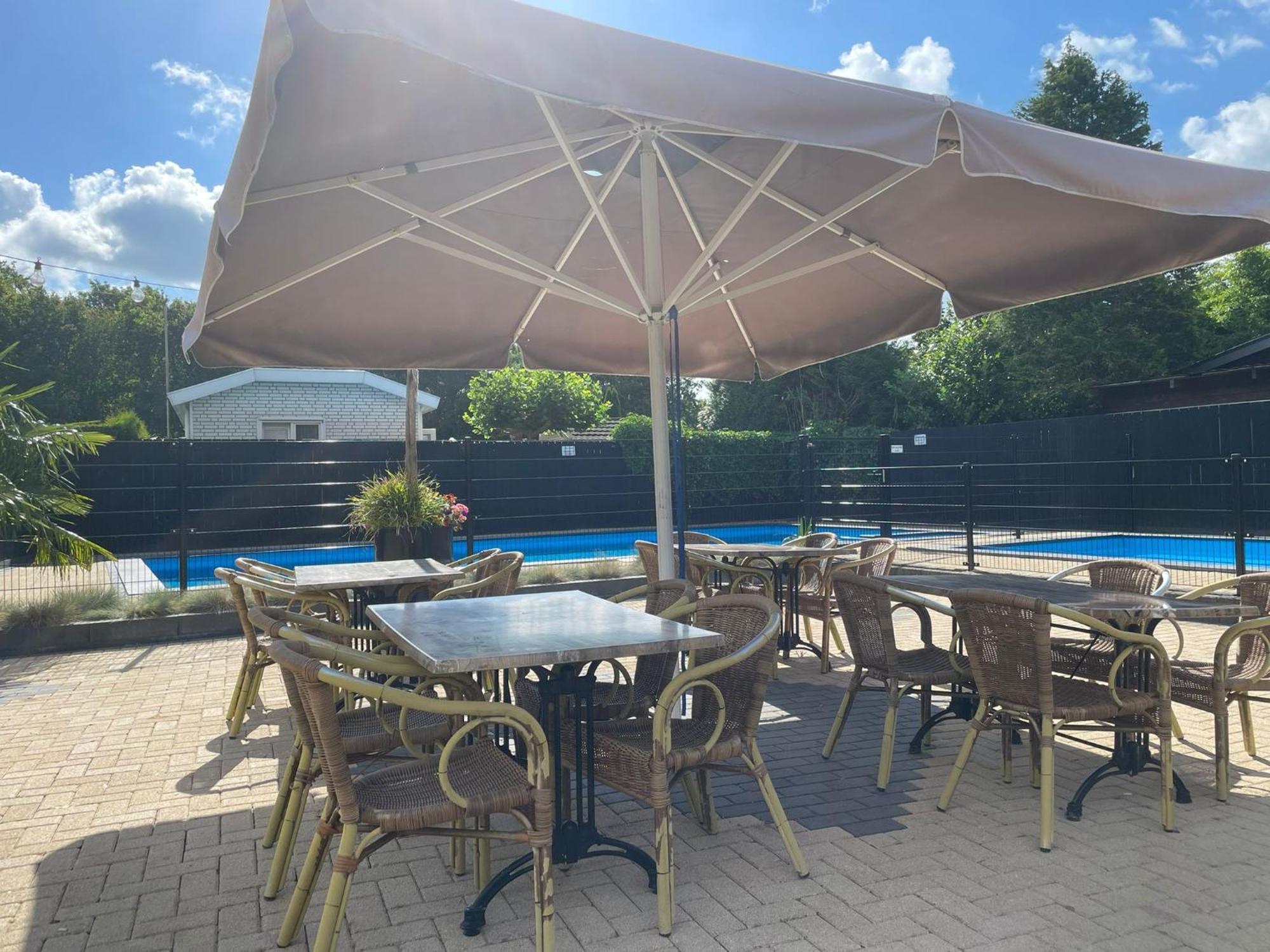 Veluwe Vakanties Chalets With Private Barrel Sauna - With Pool Bar And Restaurant Facilities In The Veluwe National Park Putten Εξωτερικό φωτογραφία